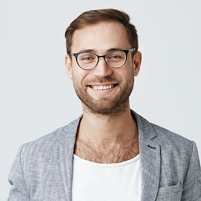 Ali M.